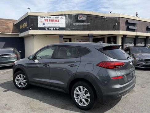 Used 2019 Hyundai Tucson SE image 12
