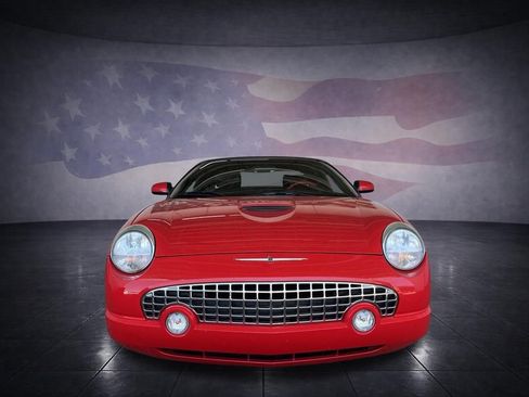 Used 2003 Ford Thunderbird RWD image 8