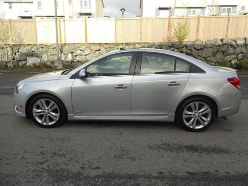 Used 2014 Chevrolet Cruze LTZ w/ RS Package image 7