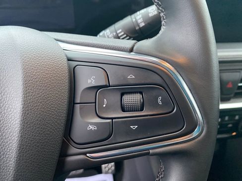 Used 2024 Buick Encore GX Sport Touring image 27