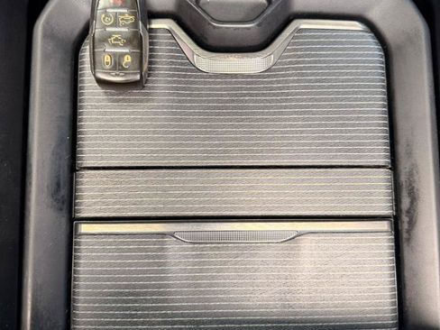 Used 2019 RAM 1500 Limited AWD/4WD image 21