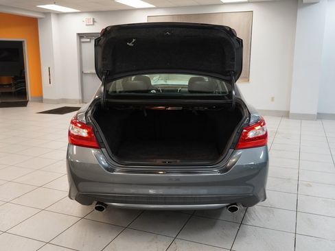 Used 2016 Nissan Altima 2.5 SL w/ 2.5 Technology w/LED Package image 10