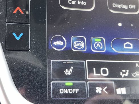 Certified 2025 Subaru Outback Onyx Edition AWD/4WD image 24