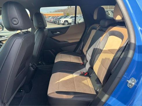 New 2025 Chevrolet Equinox ACTIV FWD image 33