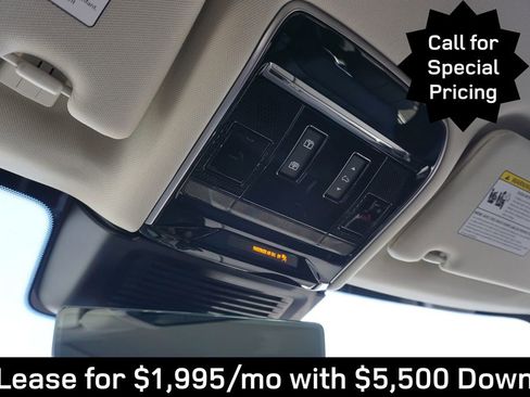 New 2025 Land Rover Range Rover Long Wheelbase SE image 16