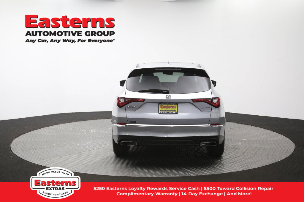 Used 2023 Acura MDX w/ Technology Package AWD/4WD image 40
