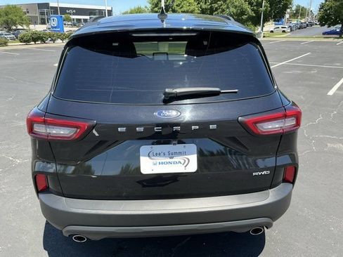 Used 2025 Ford Escape ST-Line AWD/4WD image 5