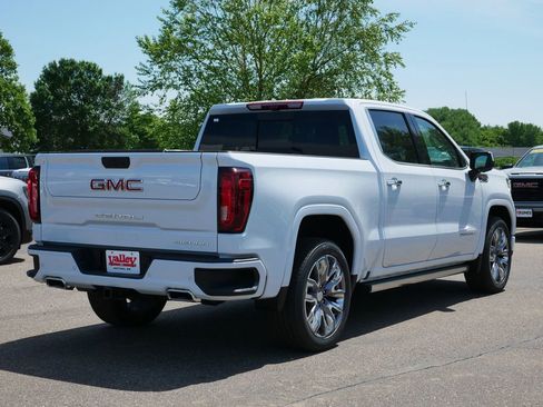 New 2026 GMC Sierra 1500 Denali w/ Denali Reserve Package AWD/4WD image 4