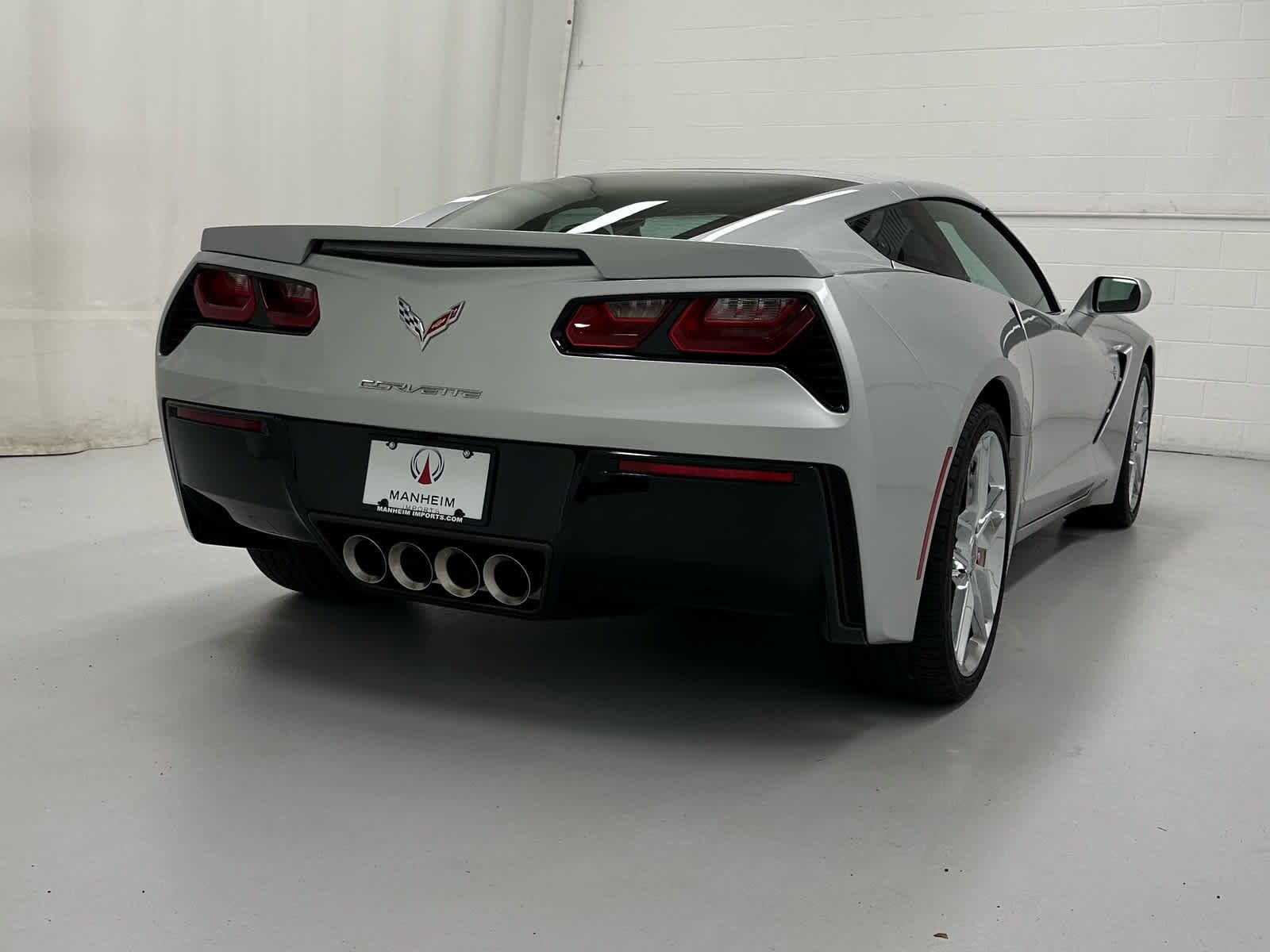 Used 2016 Chevrolet Corvette Stingray Coupe w/ 2LT Preferred Equipment Group RWD image 6