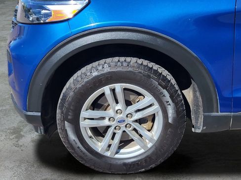 Used 2022 Ford Explorer XLT AWD/4WD image 27