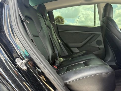 Used 2022 Tesla Model 3 Long Range image 15
