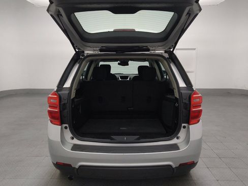 Used 2017 Chevrolet Equinox LS FWD image 29