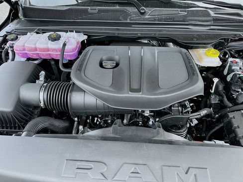 New 2026 RAM 1500 Big Horn AWD/4WD image 36