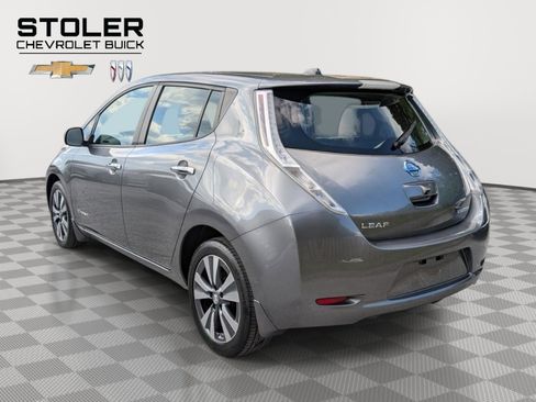Used 2015 Nissan Leaf SL w/ Premium Package FWD image 3