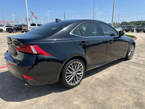 Used 2014 Lexus IS 250 w/ Premium Package RWD image 7