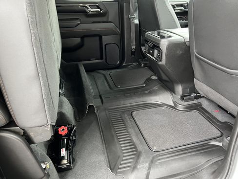 Used 2023 GMC Sierra 1500 AT4 w/ AT4 Preferred Package AWD/4WD image 20