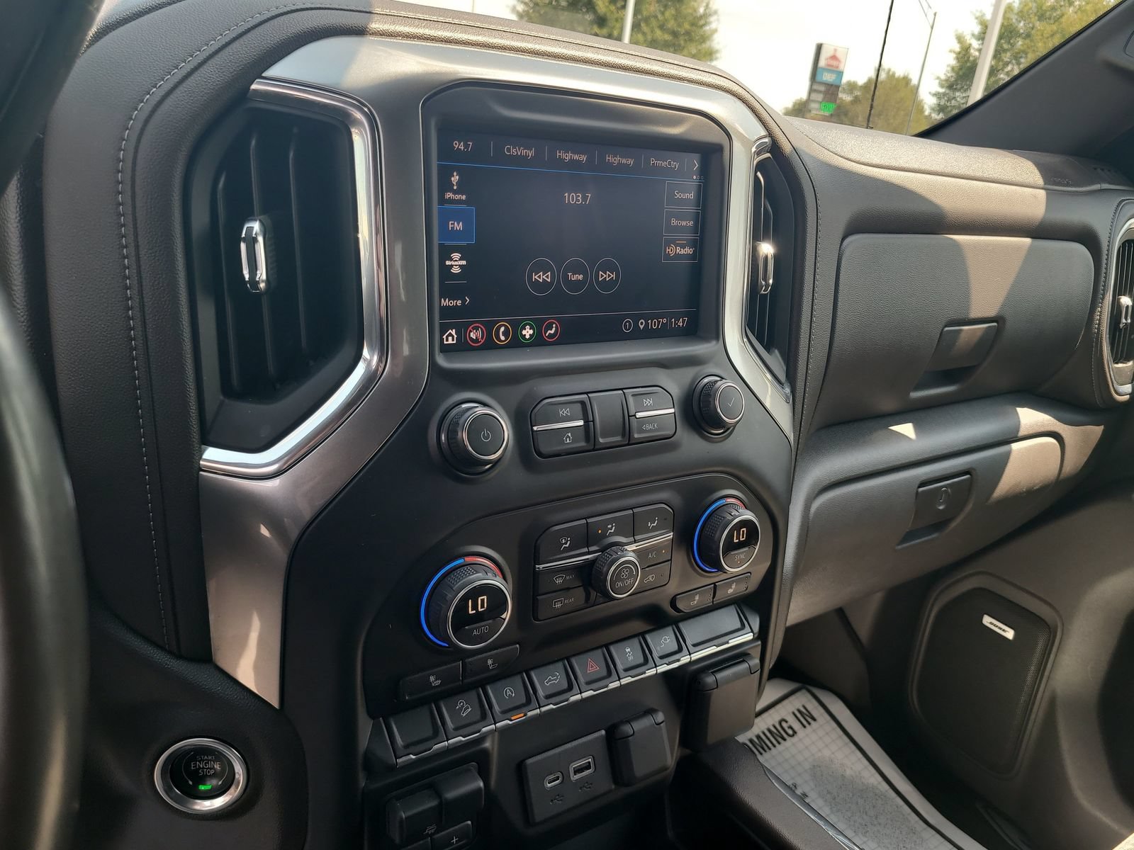 Used 2020 Chevrolet Silverado 1500 RST AWD/4WD image 18