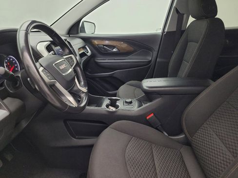 Used 2020 GMC Terrain SLE FWD image 17