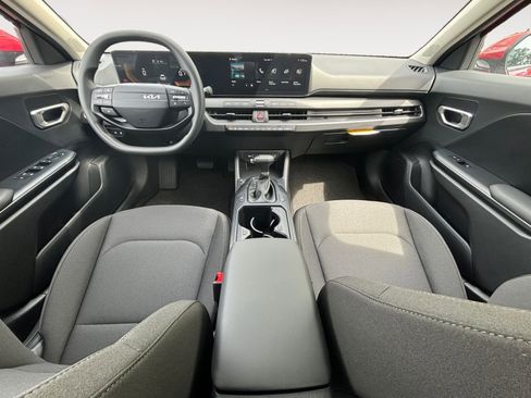 New 2026 Kia K4 LXS FWD image 10