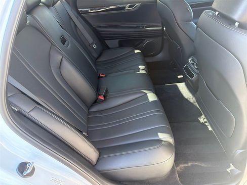 Used 2024 Genesis G80 2.5T image 15