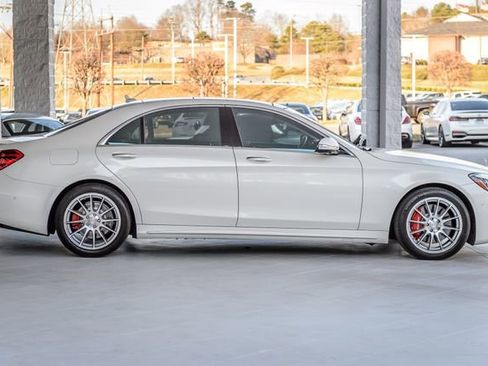 Used 2018 Mercedes-Benz S 560 Sedan image 53