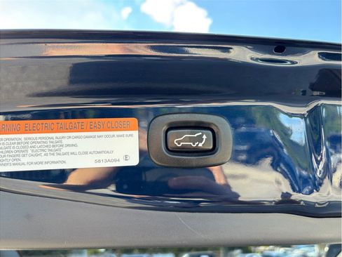 Used 2019 Mitsubishi Outlander SEL AWD/4WD image 43