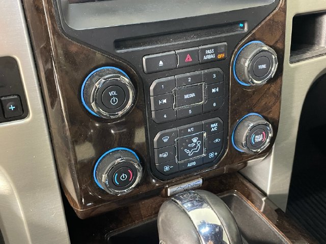 Used 2013 Ford F150 Platinum w/ Max Trailer Tow Pkg AWD/4WD image 8