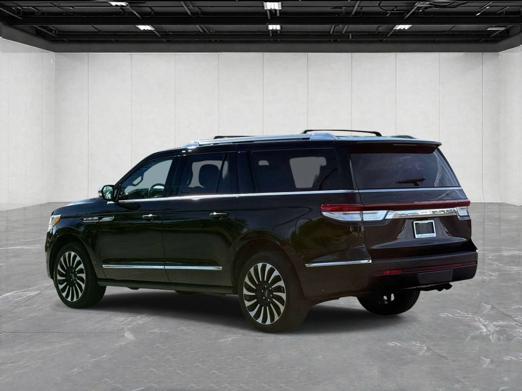 Used 2023 Lincoln Navigator L Black Label AWD/4WD image 6
