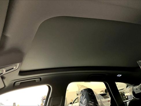 New 2025 Audi Q5 Premium Plus image 18