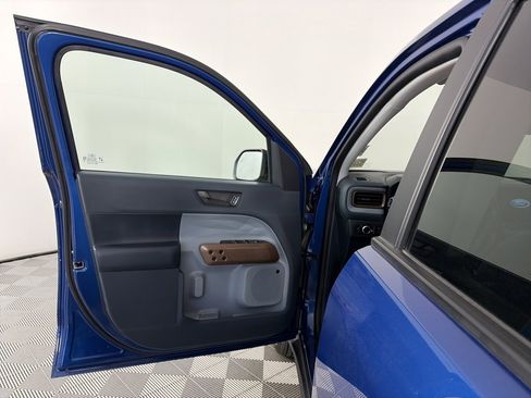 Certified 2023 Ford Maverick Lariat w/ Lariat Luxury Package image 10