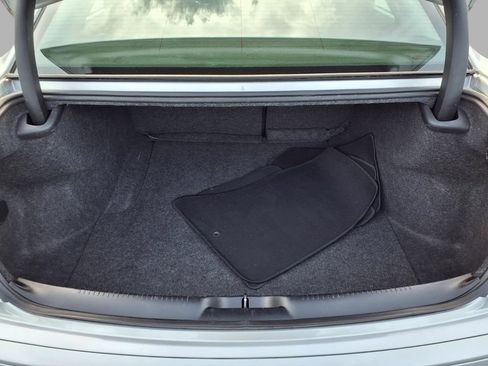 Used 2021 Chrysler 300 Touring L RWD image 27