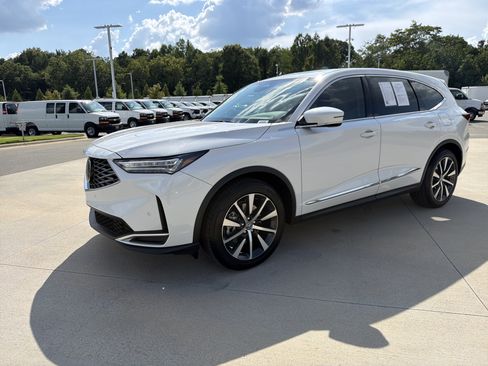 Certified 2026 Acura MDX SH-AWD w/ Technology Package image 5
