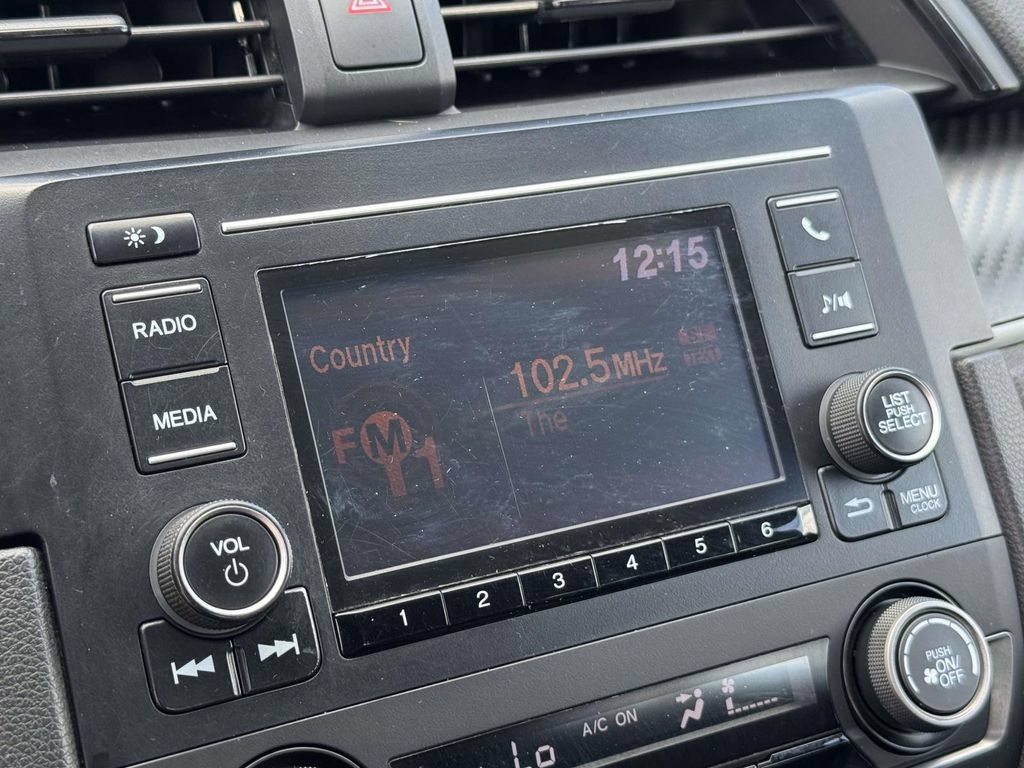 Used 2017 Honda Civic Sport image 3