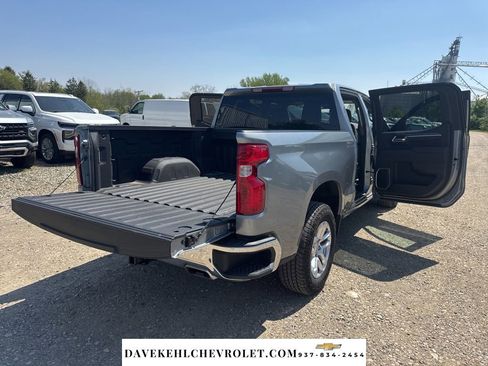 Used 2026 Chevrolet Silverado 1500 LT AWD/4WD image 38