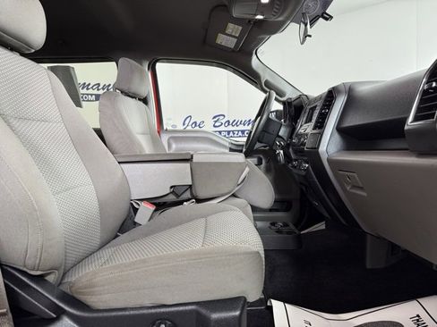 Used 2017 Ford F150 XLT image 16