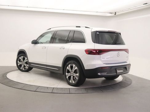 New 2025 Mercedes-Benz EQB 300 4MATIC image 2