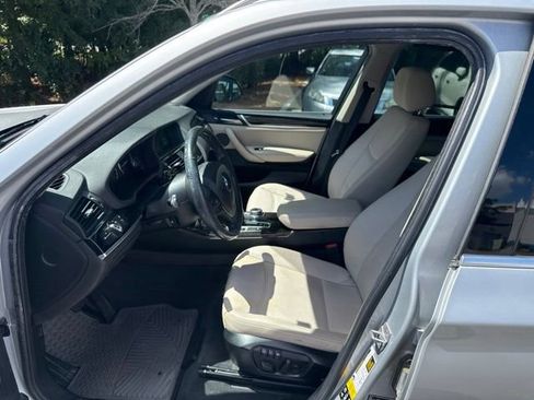 Used 2017 BMW X3 xDrive28i AWD/4WD image 9