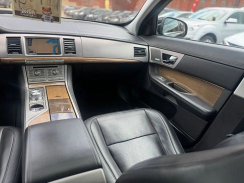 Used 2009 Jaguar XF Supercharged RWD image 20