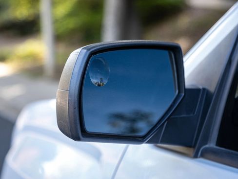 Used 2018 GMC Sierra 1500 2WD Regular Cab image 19