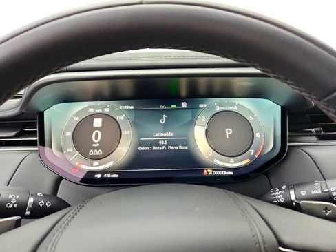 Certified 2025 Land Rover Range Rover Sport SE AWD/4WD image 23