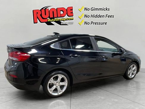 Used 2019 Chevrolet Cruze Premier image 5