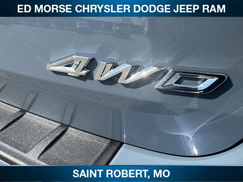 Used 2025 Ford Explorer Active w/ Active Comfort Package AWD/4WD image 11