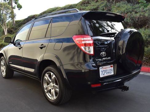 Used 2010 Toyota RAV4 Sport FWD image 6