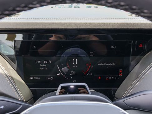 New 2026 GMC Yukon Elevation AWD/4WD image 21