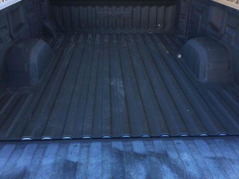 Used 2020 GMC Sierra 1500 4x4 Regular Cab w/ Sierra Value Package image 11