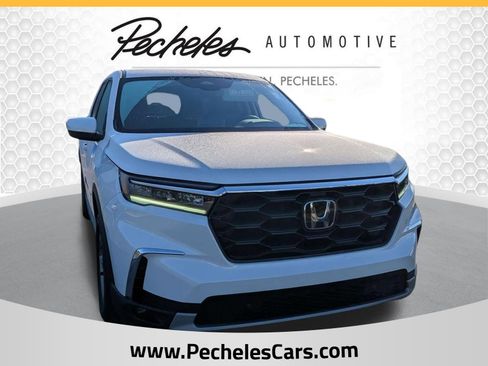 Certified 2025 Honda Pilot EX-L image 1