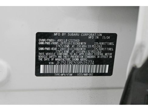 Used 2025 Subaru Forester Premium image 31