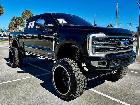 Used 2024 Ford F250 Platinum w/ FX4 Off-Road Package image 37