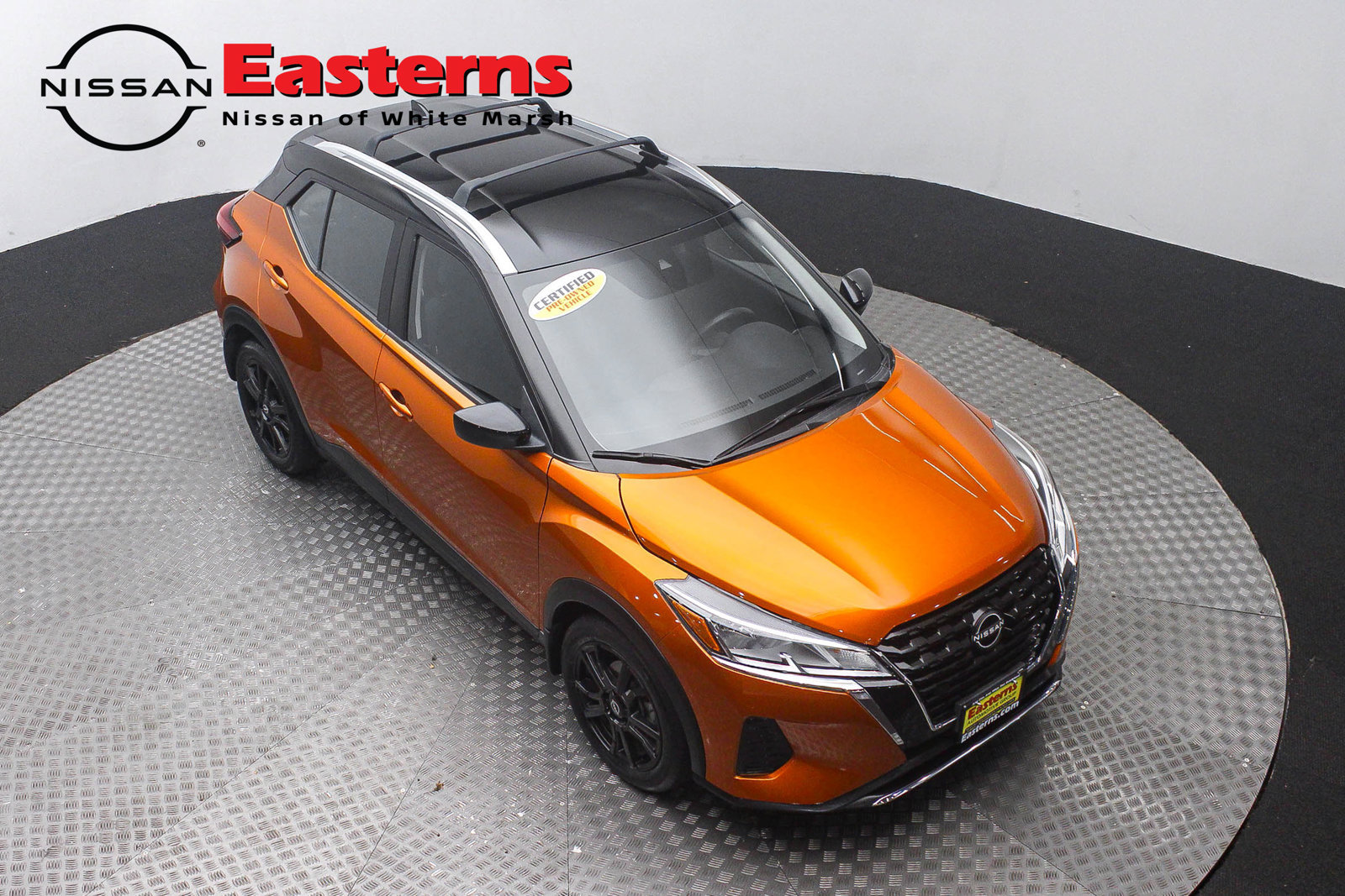 Used 2024 Nissan Kicks SV w/ Exterior Package FWD image 3