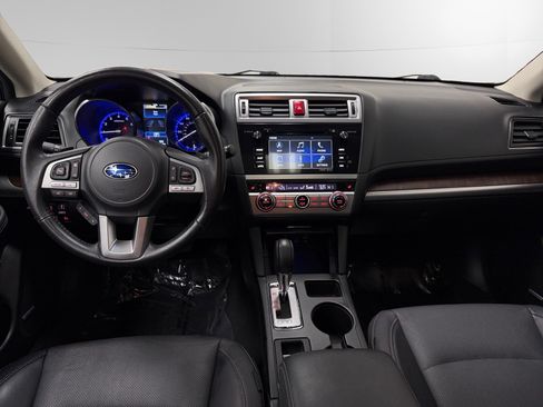 Used 2017 Subaru Outback 2.5i Limited AWD/4WD image 10